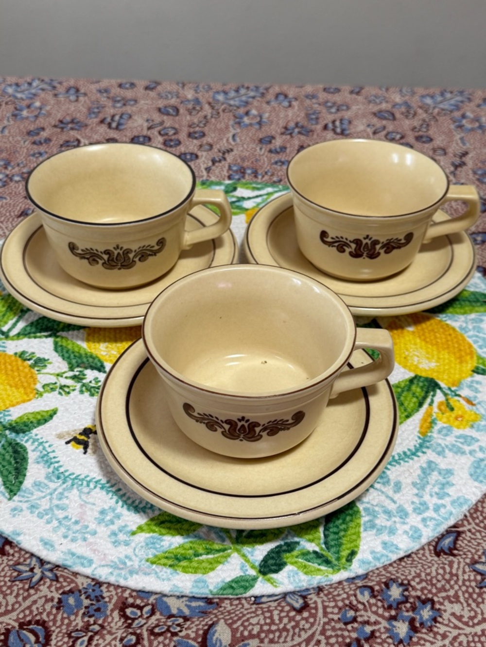 Pfaltzgraff Country Village Stoneware Cup and Saucer Set (3)